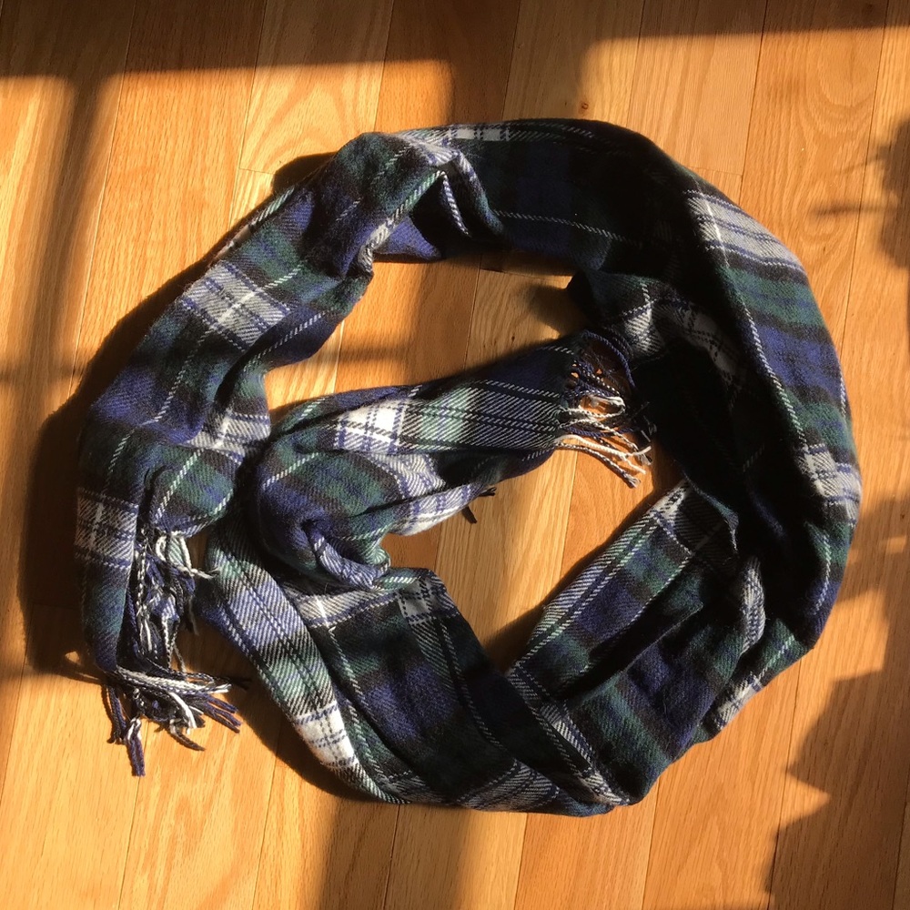 Plaid scarf